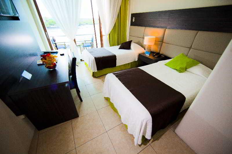 Hotel Solymar Puerto Ayora  Dış mekan fotoğraf