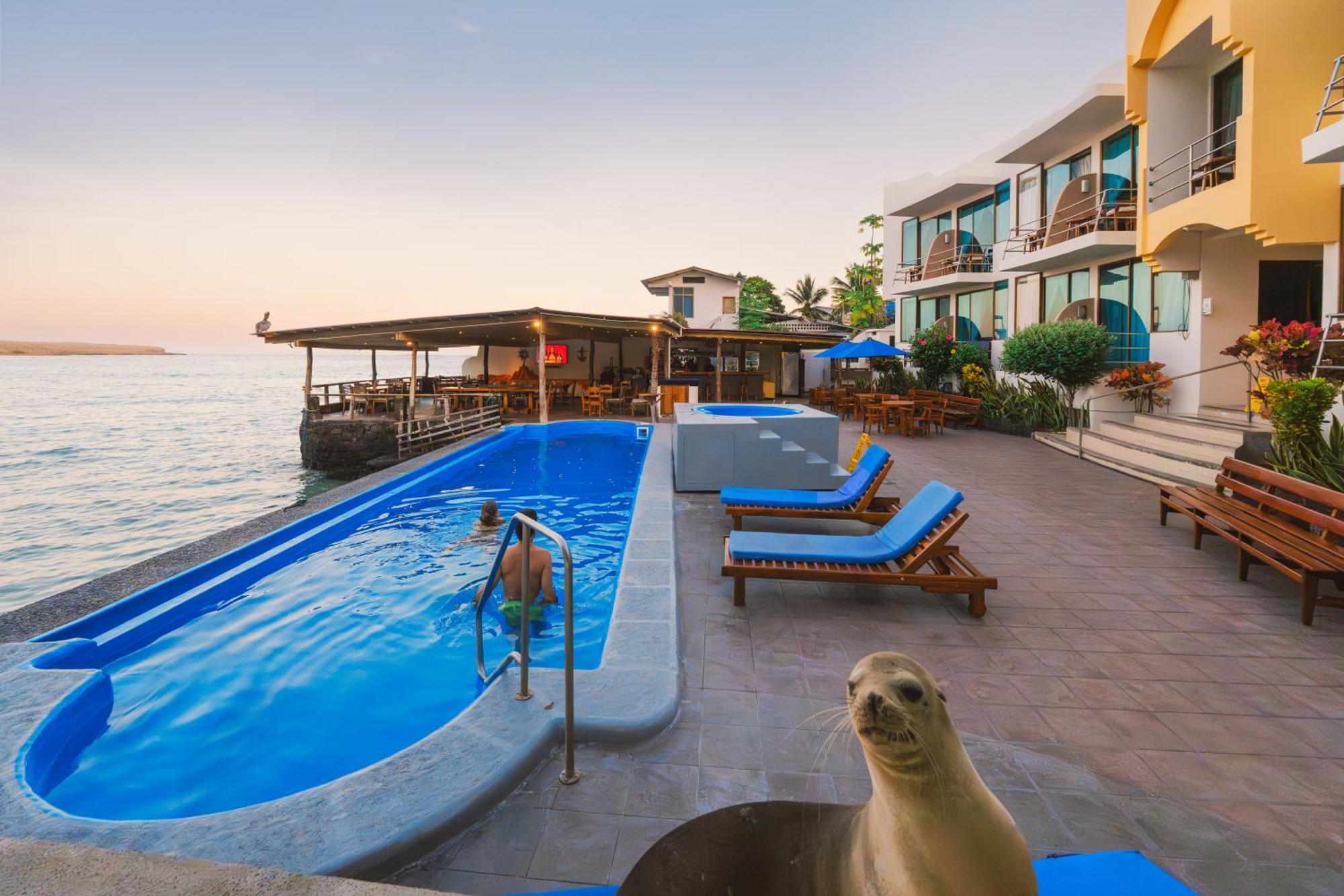 Hotel Solymar Puerto Ayora  Dış mekan fotoğraf